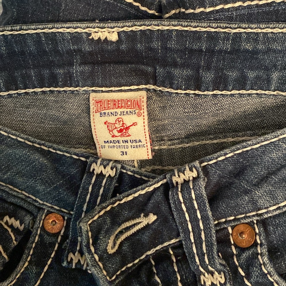 Jeans - Picture 2 of 3